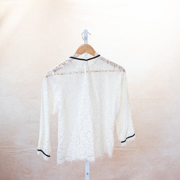 Velvet lace top - Picture 3 of 3